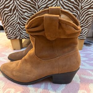Esprit Tan Ankle Booties